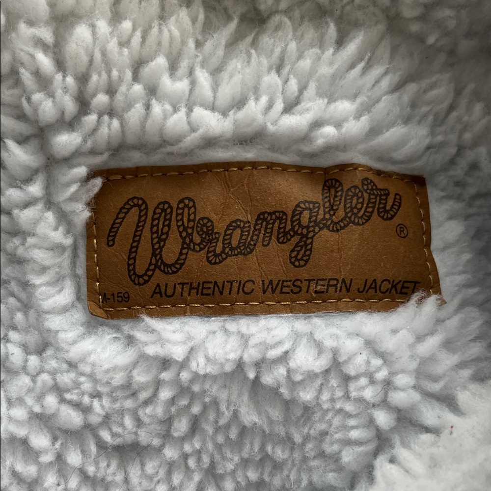 Wrangler Blue Sherpa-Lined Denim Jacket - Picture 4 of 5